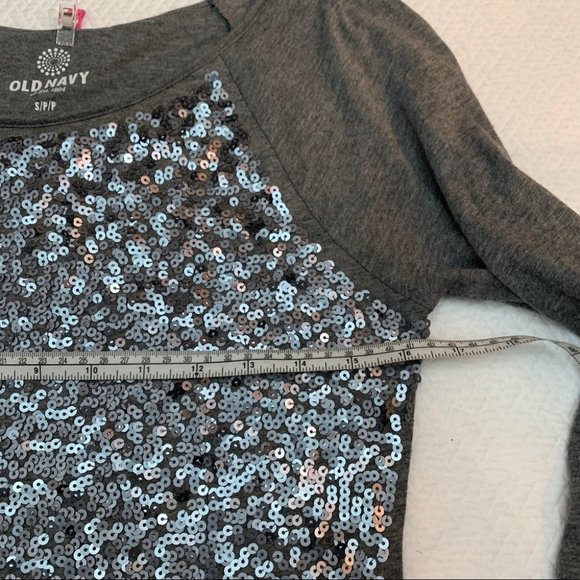 Old Navy🗿Grey Long Sleeve T-Shirt Sequin Bodice Raglan Sleeve Size S - Picture 9 of 9